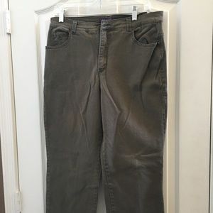 Gloria Vanderbilt Amanda Jeans 10
